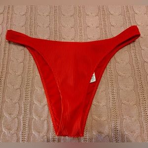 New HOLLISTER Red SWIM Bathing Suit Bottom Brazilian Bikini size L Ribbed Lined